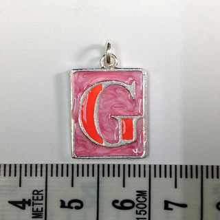 Metal Charms Initial G SiIver/Pink Pkt10
