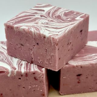 WILDBERRIES AND CREAM FUDGE