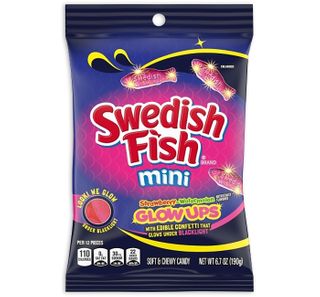 SWEDISH FISH GLOW UPS PEG BAG