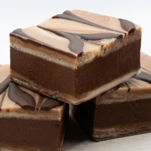 CHOCOLATE MOUSSE FUDGE