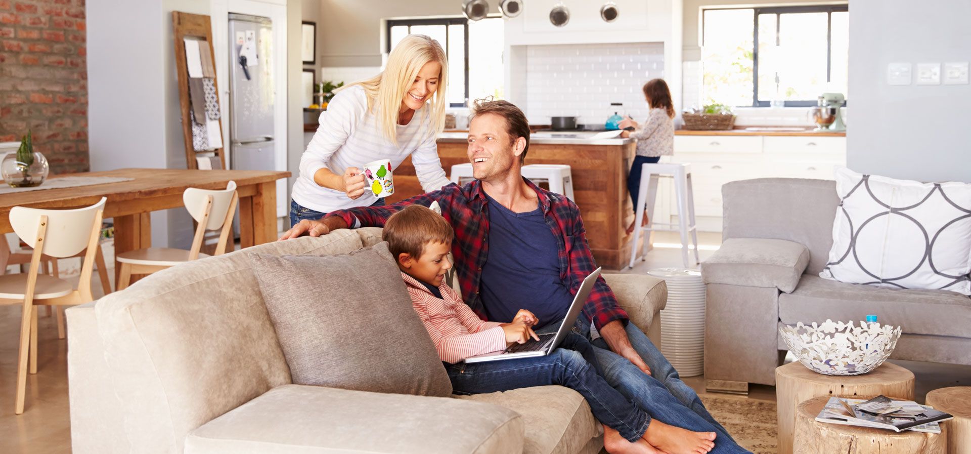 <h3></h3>                                     <h2>Warm surfaces in every<br>corner of your home</h2>                                     <p>Comfort like you've never experienced before</p>