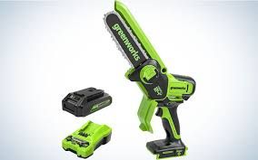 Greenworks 24V 2.0Ah 6" Pruning Saw Kit