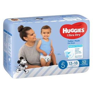 Huggies Ultra Dry Walker Size 5 (13-18kg) BOY - 128/ctn