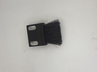 BRUSH STRIP L36