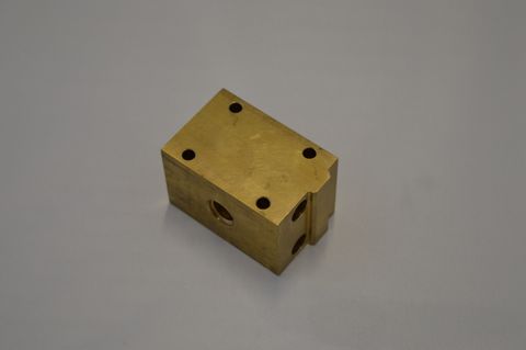 BRASS BLOCK 40 X 40 X 63