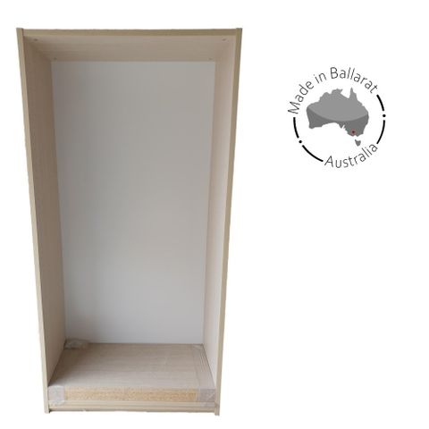 Bookcase S/S H1800 x W900 x D400mm White Masonite Back. White Washed Oak