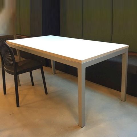 Uno Table 900x900mm Stainless Steel Frame L2 Top