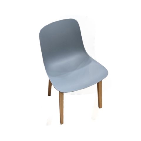 Scoop Chair 4leg Timber frame. Polypropylene Shell 110kg