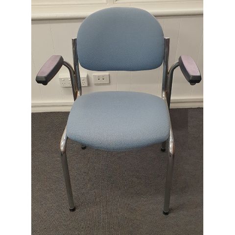 Secondhand Stem 112A Visitor chairs with arms. Blue fabric