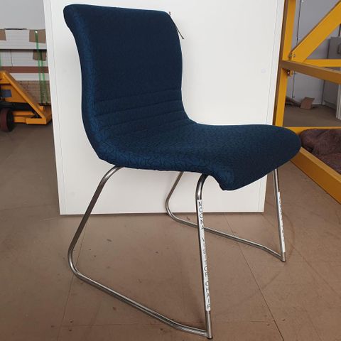 Moona Visitor Chair Chrome Frame 150kg Sun