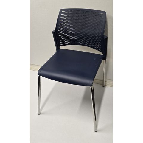 Prague Special Price Web Visitor Chair Chrome 4leg Frame & Navy Seat & Back