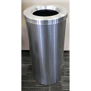 #32577 Secondhand Rubbish Bin