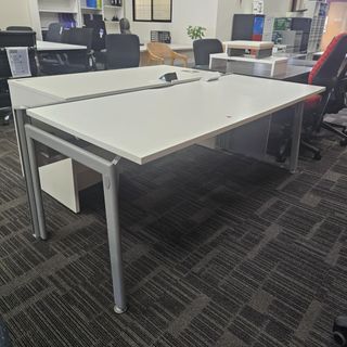 #210250 Secondhand Desk L1880xD840xH720mm