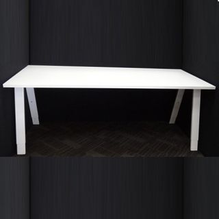 Proton Desk/Bench L1800 x D600, H750  Wht Top L1