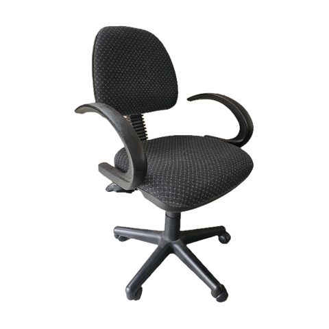 Secondhand chair 16 LB reverse C Arms Black