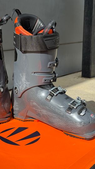 Tecnica 2024 Mach1 MV 110 Snow Ski Boots 30.5 - USED