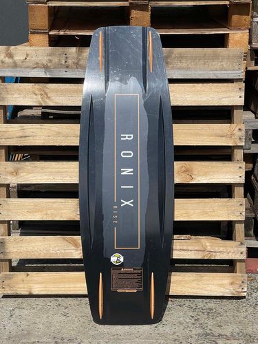 Ronix 2022 RISE 136 - USED. C003