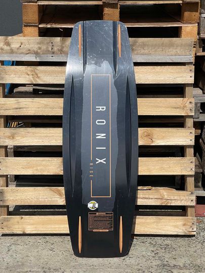 Ronix 2022 RISE 136 - USED.