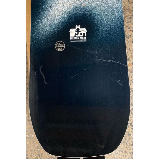 GNU 2025 Money Snowboard