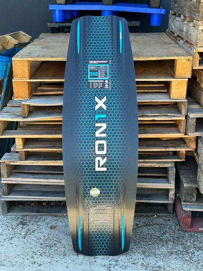 Ronix 2023 One Blackout 142- Factory Second