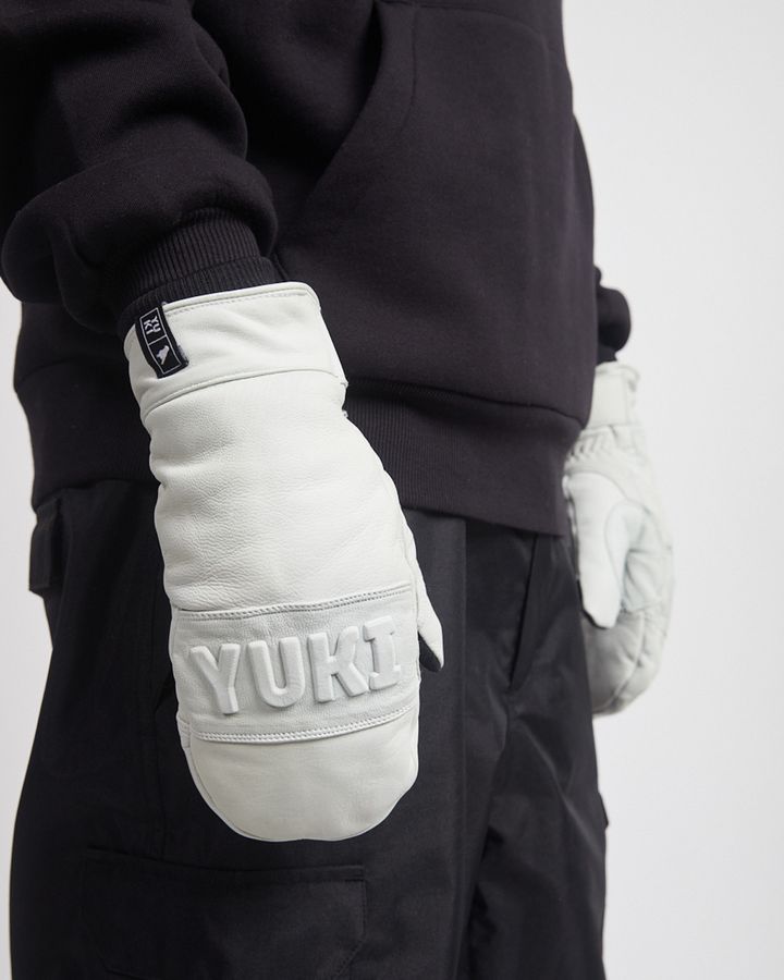 Yuki Threads 2024 Legit Mitt