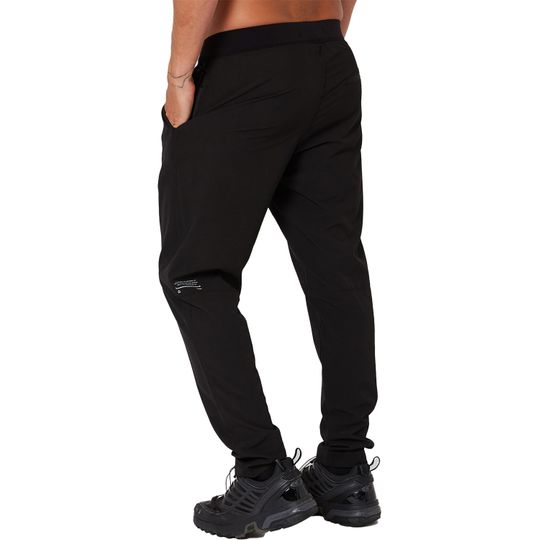 Follow 2026 Tech Pants