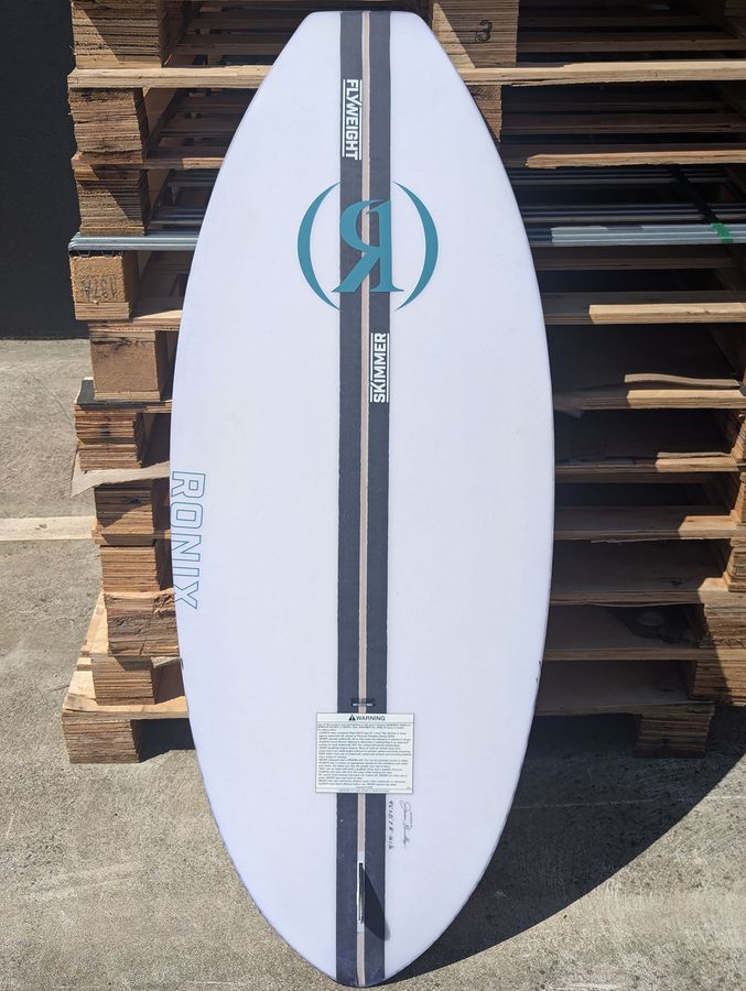 Ronix Flyweight pro skimmer 4'6" Shop soiled 38