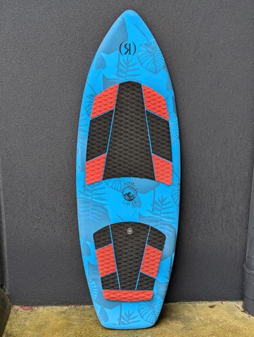 Ronix 2025 Marshmellow Thrasher 5'2&quot; - Factory 2nd. 135