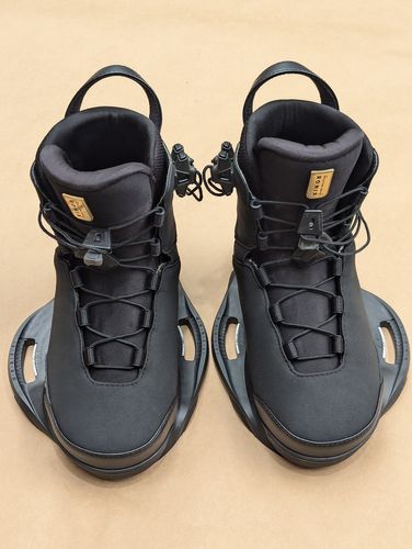 Ronix 2024 Rise Boot size 8 -Ex-Demo .C140
