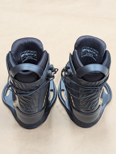 Ronix 2024 Rise Boot size 8 -Ex-Demo .C140
