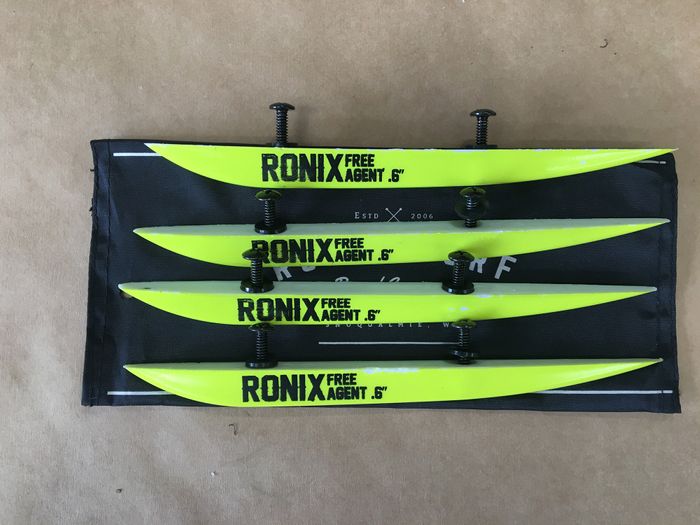 Ronix Free Agent Wakeboard Fins X4.  Point 6 inch. Yellow. 191