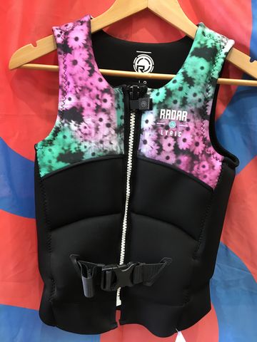 Radar 2022 LYRIC VEST ladies 8 - Approved Sample (C160)