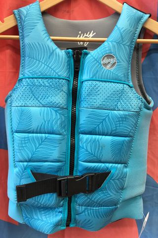 Ivy 2020 QUEST VEST 6 - Used. C164