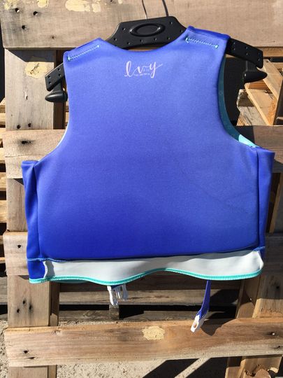 Ivy 2022 JNR GIRLS VEST 8-10 - NON Approved (C101)