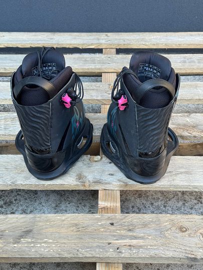 Ronix 2025 Rise boots W8 - Used. C082