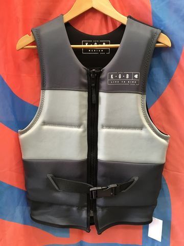 KGB 2022 TEMPO VEST M - Approved Sample (C179)
