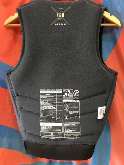 KGB 2023 CONTROL VEST Black Med (Sample). C184