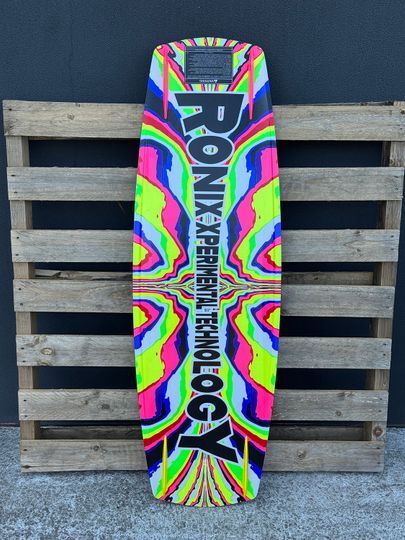 Ronix 2025 RXT 144 - Ex-demo .C045