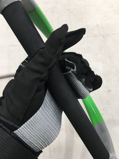 Radar 2024 VICE GLOVES L - Damaged Sample .C022