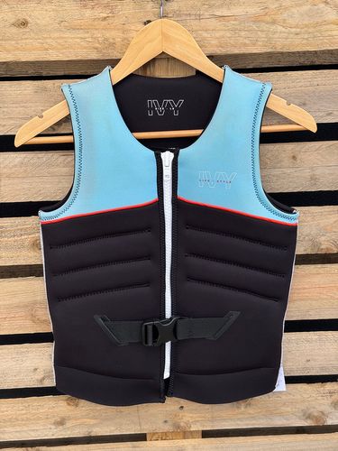 Ivy 2025 NOVA VEST 8 - NOT APPROVED (C043)