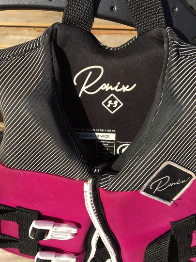Ronix 2025 ATLANTIS JNR GIRLS VEST  2-3  - Used C103
