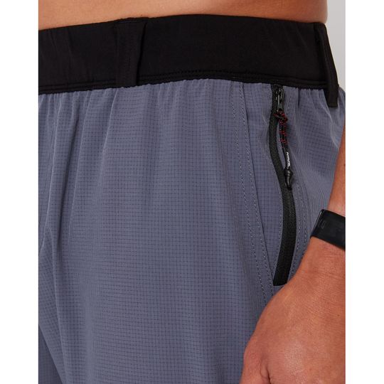 Follow 2026 Tech Pants