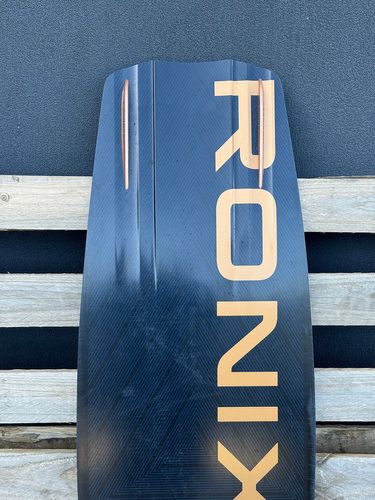 Ronix 2025 ONE BLACKOUT 142 - Ex demo (C095)
