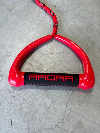 Radar Dog Bungee Leash Red - Used. C030
