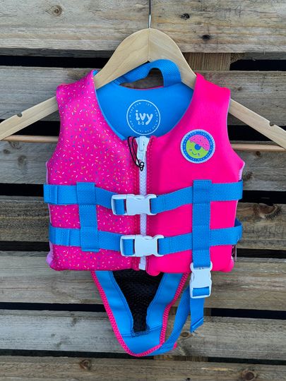 Ivy 2025 JNR GIRLS VEST 2-3 - NON APPROVED (C66)