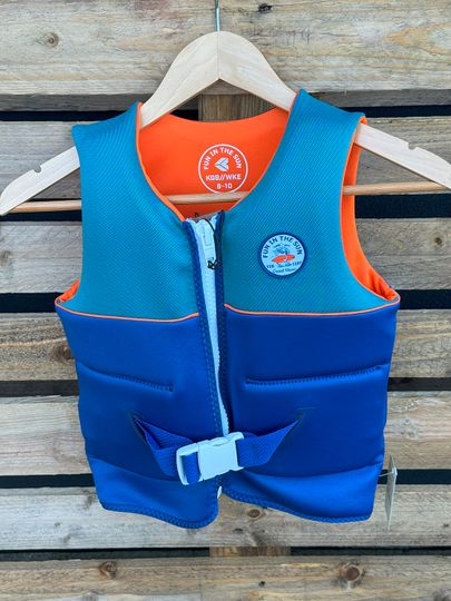 KGB 2025 JUNIOR BOYS VEST 8-10 - NON APPROVED (C93)