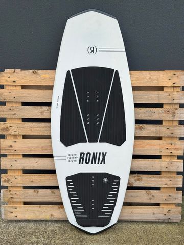 Ronix 2025 727 Foil Board only 4'8 - ex demo (C183)
