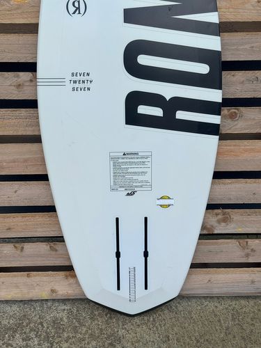Ronix 2025 727 Foil Board only 4'8 - ex demo (C183)