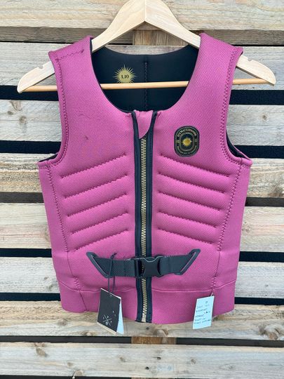 Ronix 2025 Signature  Ladies 10 Sample. (C135)