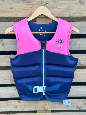 Ivy Ivy Lotus Vest 10 Not Approved Sample. (C212)